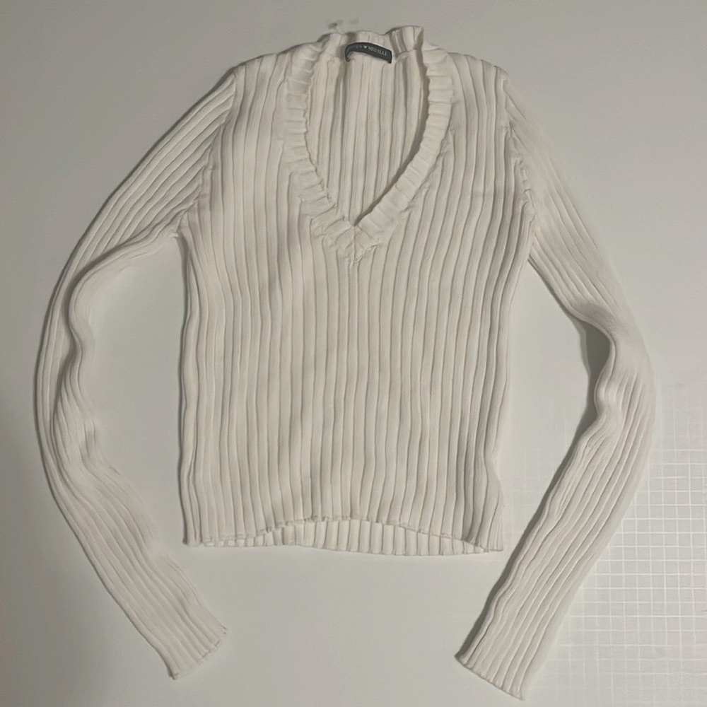 Brandy Melville white v neck sweater